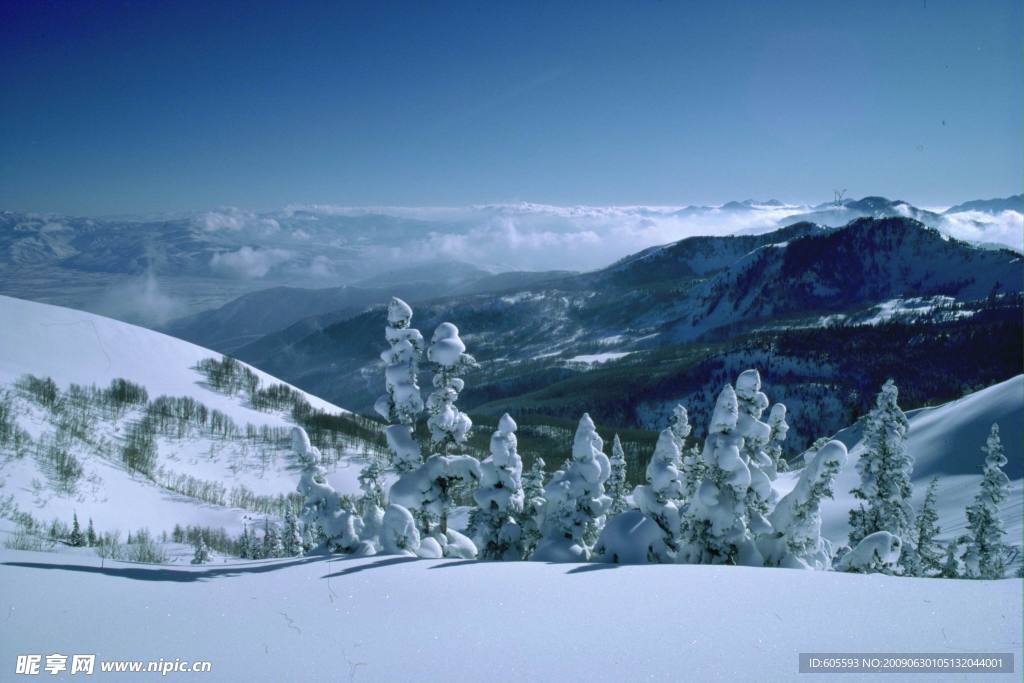 雪山