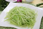 清炒莴笋丝