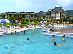 温泉戏水