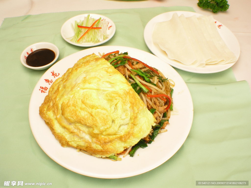 酱肉丝 煎鸡蛋