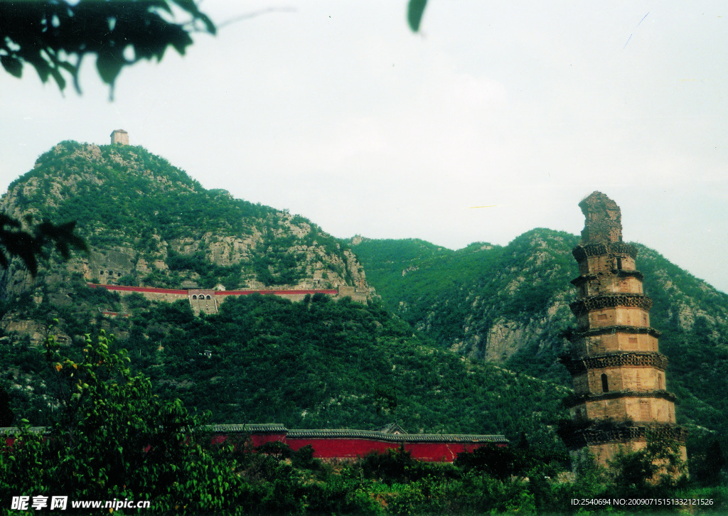 北响堂山风景区