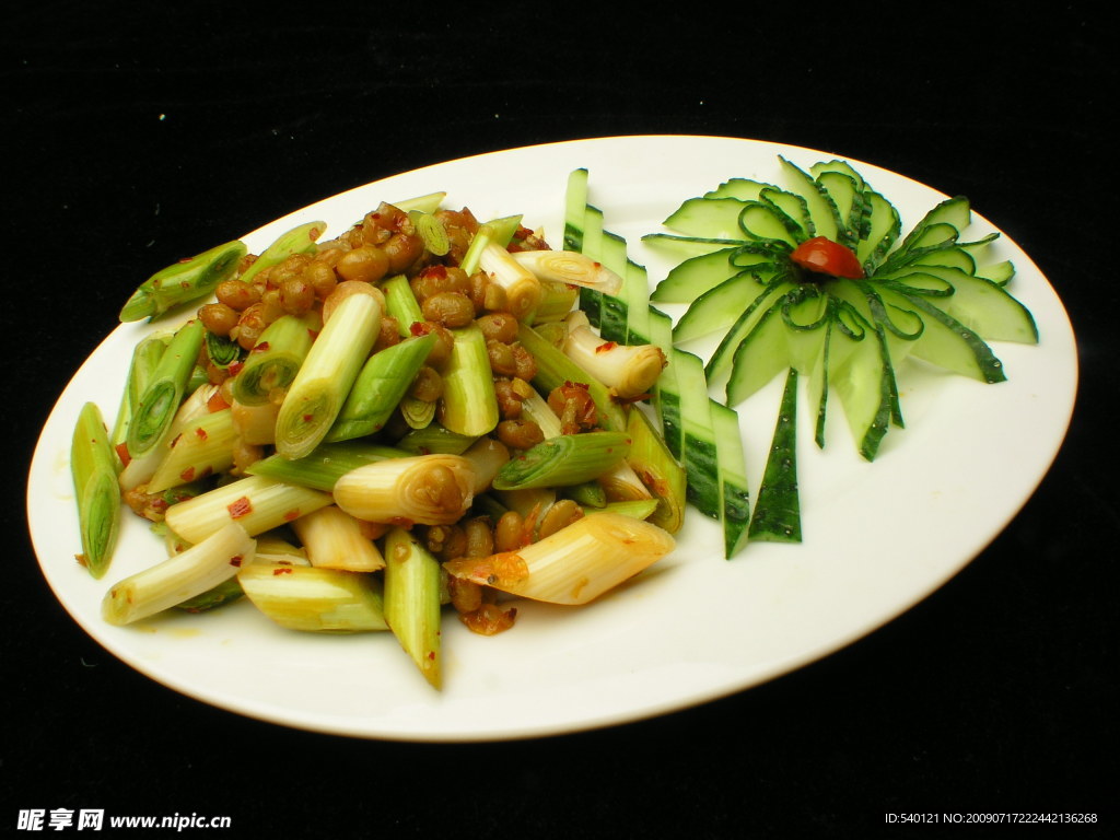 豆矢炒蒜苔