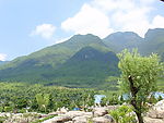 明月山