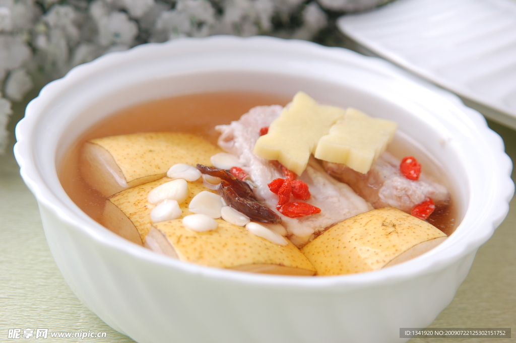 南北杏雪梨炖唐桃
