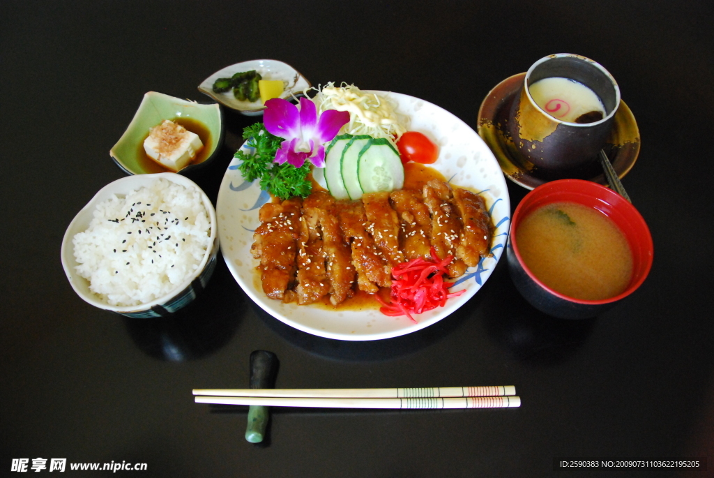 煎鸡扒定食套餐