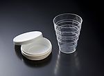 伸缩杯
