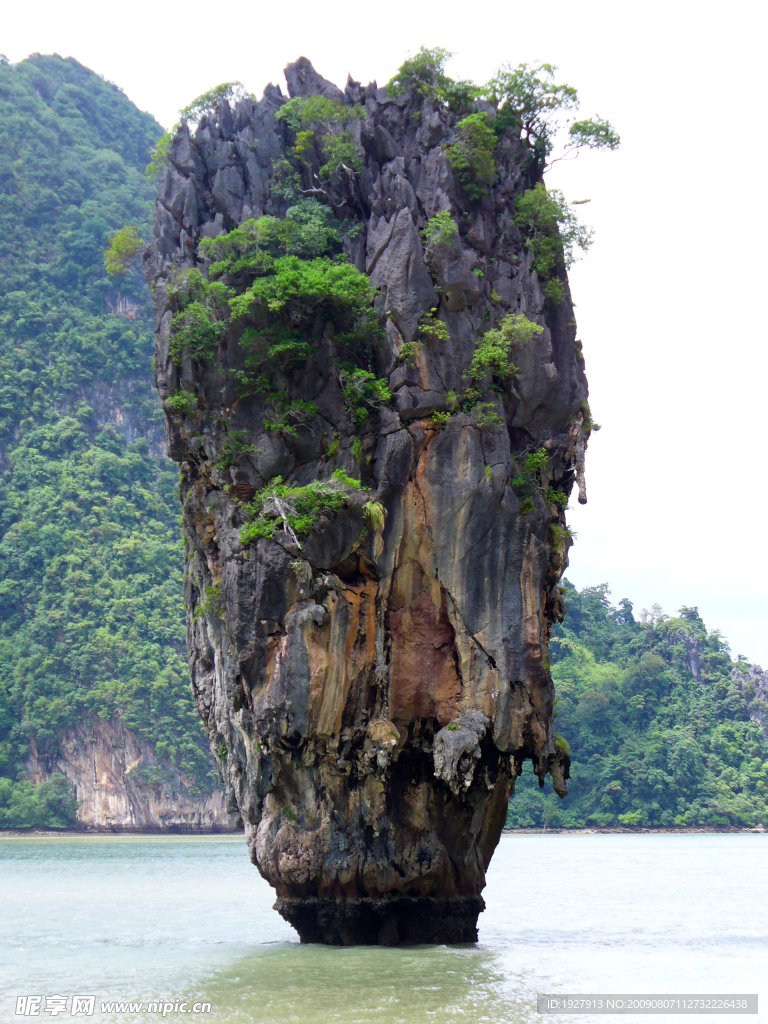 泰国詹姆斯庞德岛蘑菇岩
