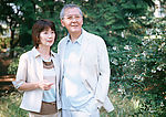 老年人物摄影 夫妻 户外 休闲