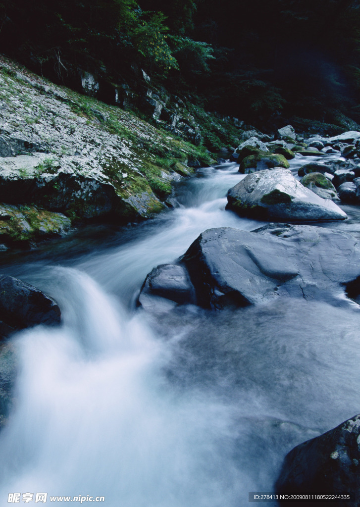 溪水 瀑布 涌泉 流水 山泉