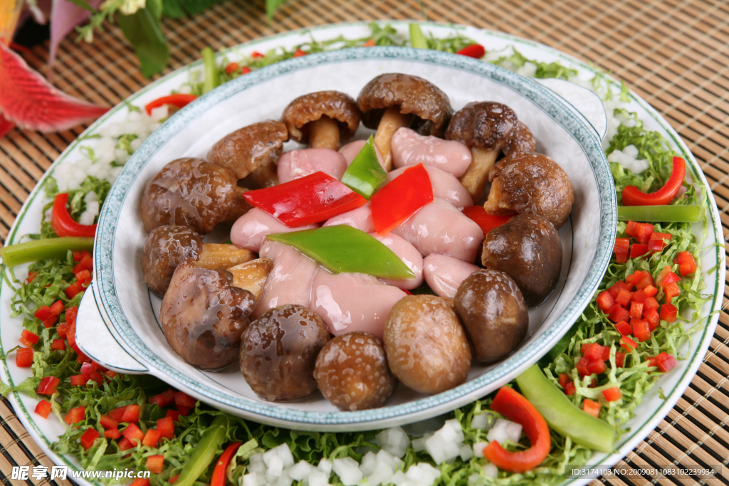 鸡腰烩青头菌