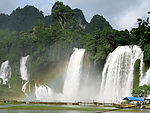 德天瀑布彩虹景