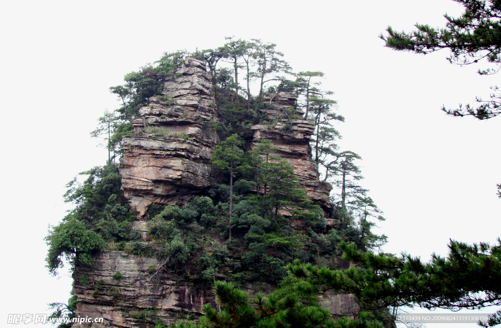 险峰秀色