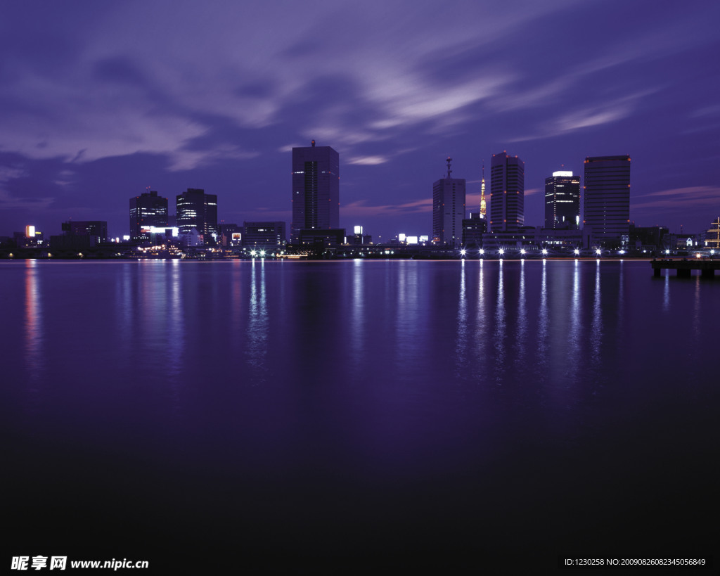 建筑夜景