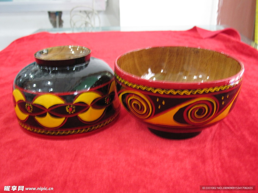 彝族木漆器（碗）