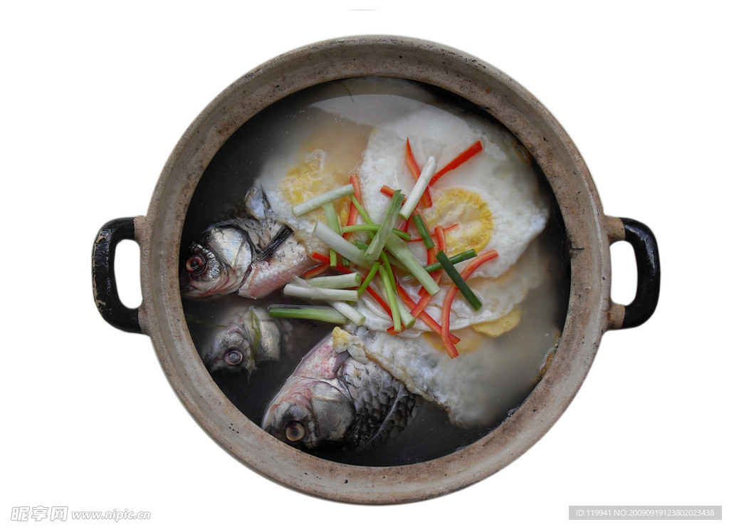 沙钵鲫鱼焖荷包蛋
