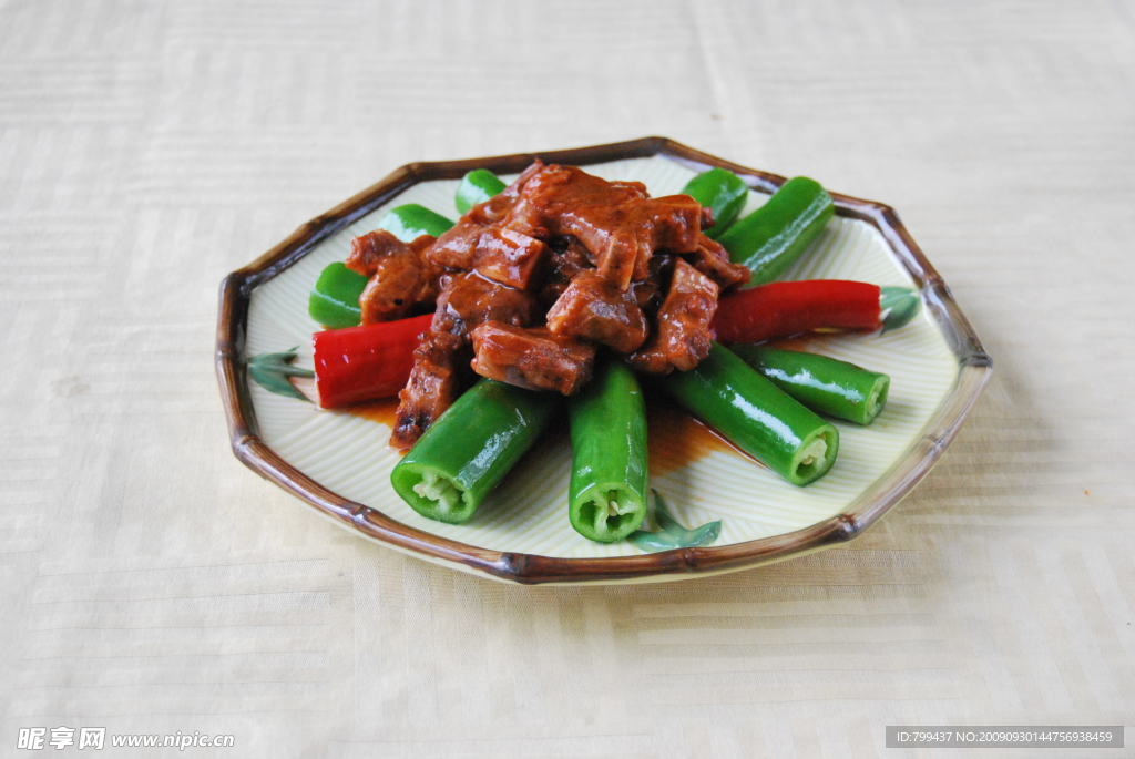 虎皮椒牛仔骨