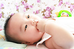 可爱幼儿