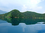 泸沽湖山水图