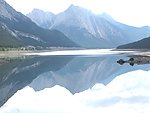 秋天的湖水