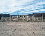 围墙美景