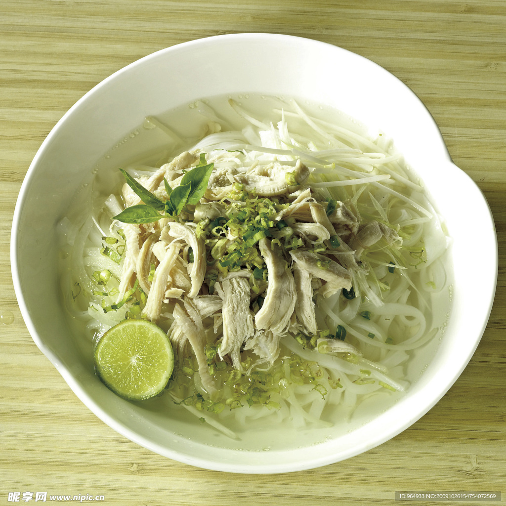 鸡丝河粉