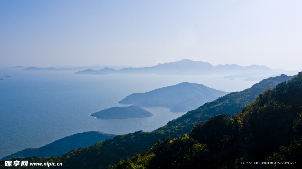 山顶观海