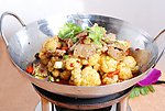 干锅花菜牛腩