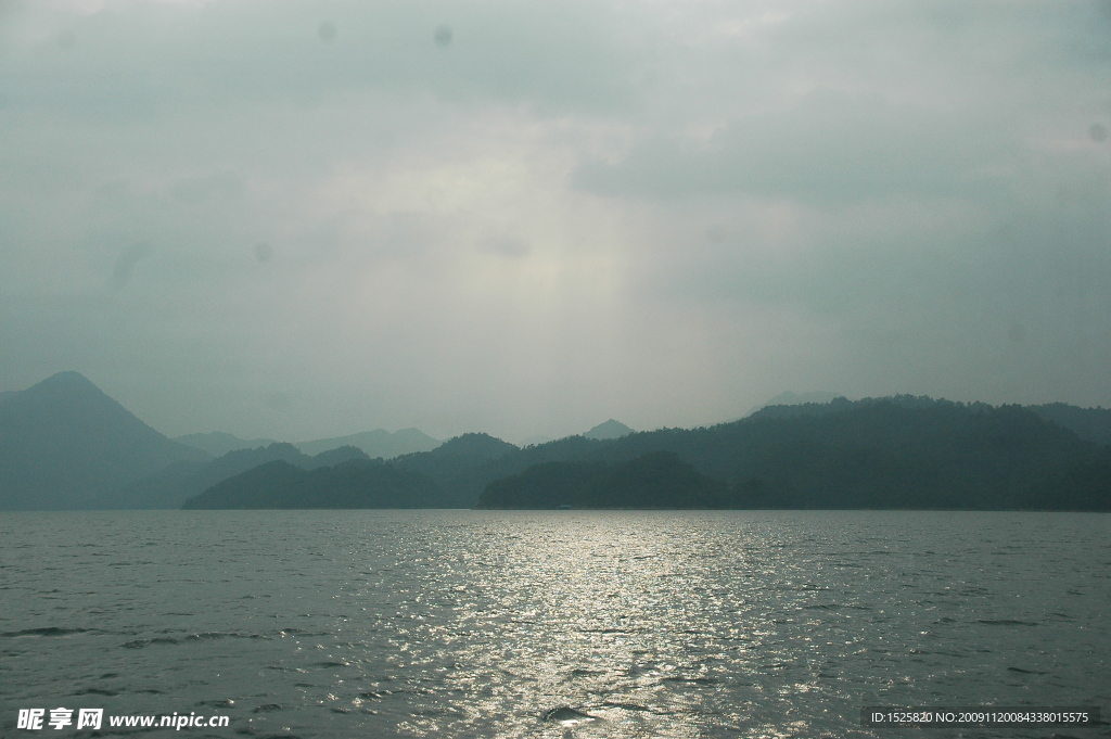 雨雾黄山