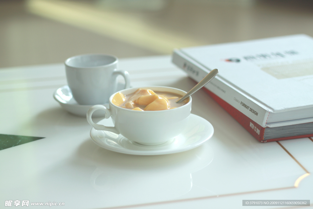 布丁冻奶茶