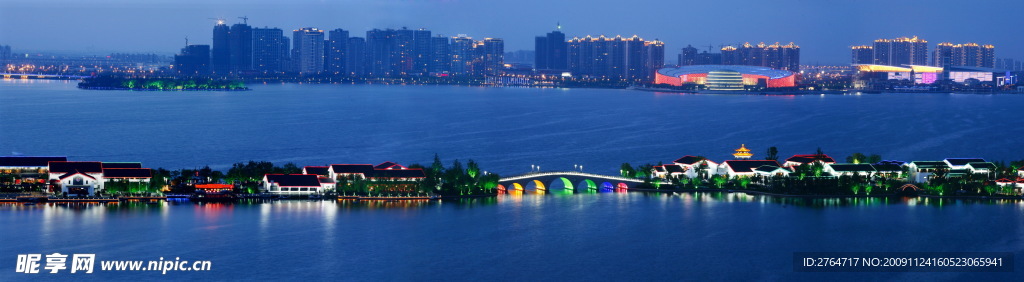 金鸡湖夜景