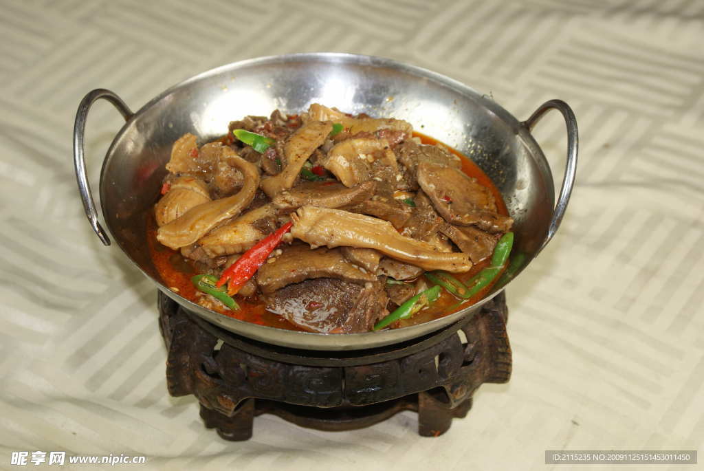 干锅牛杂