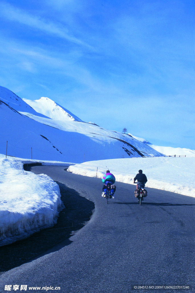高原山路