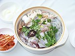 什锦海鲜砂锅