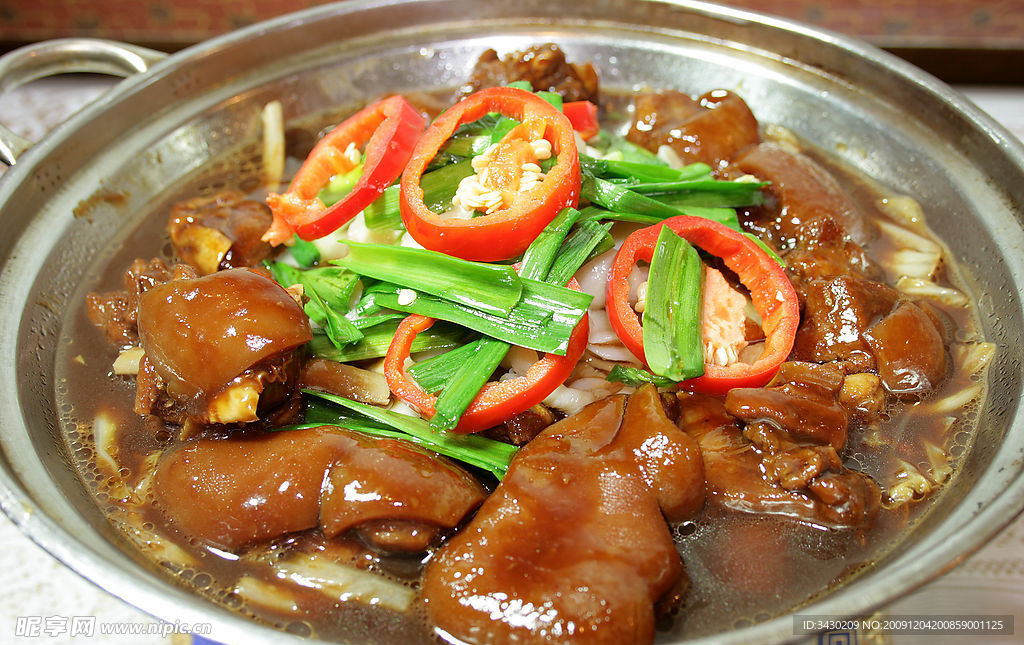 特色羊肉锅仔