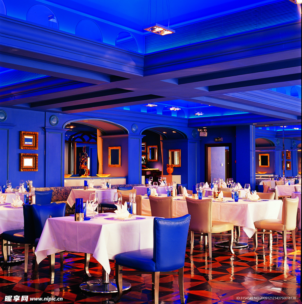 蓝色梦幻餐厅