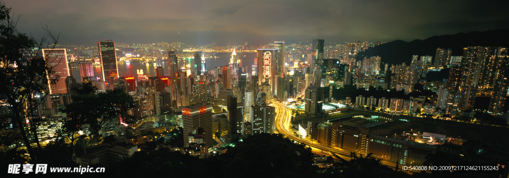 全景图海报封面广告