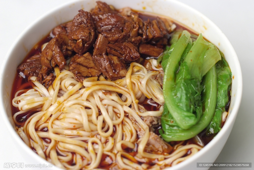 小四川牛肉面