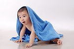漂亮裸体宝宝