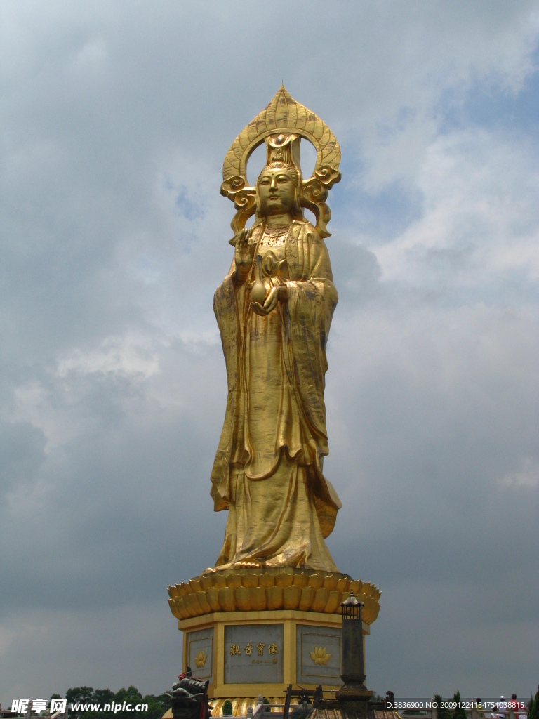 莲花山观音