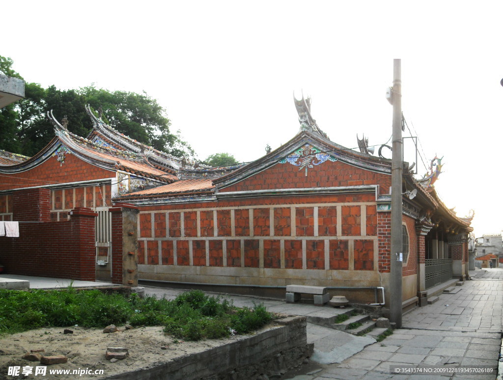 青阳庄氏家庙（侧面）