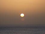 海上日出
