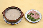 香葱肉碎小米粥