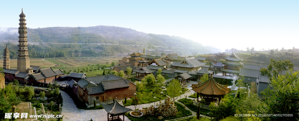 山间的晨钟暮鼓