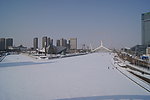 风雪三岔口远眺