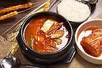 金枪鱼泡菜汤