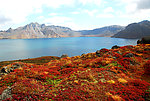 长白山天池红色奇特景观