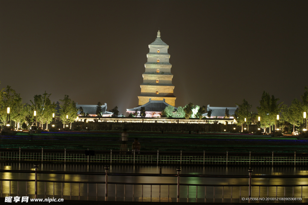 大雁塔晚景