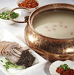 春节聚餐羊肉铜火锅