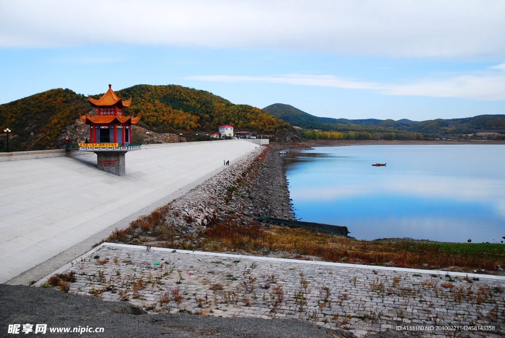 哈尔滨红星水库秋景