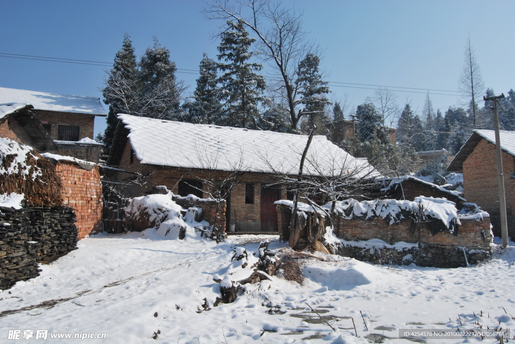 雪之村